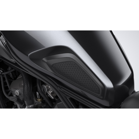 PROTECTIONS DE RÉSERVOIR LATÉRALES