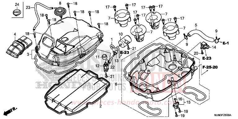 FILTRE A AIR de VFR800F VICTORY RED (R334) 2014