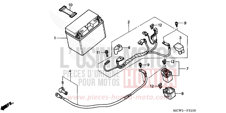 BATTERIE de VFR800F ITALIAN RED (R157) 2004