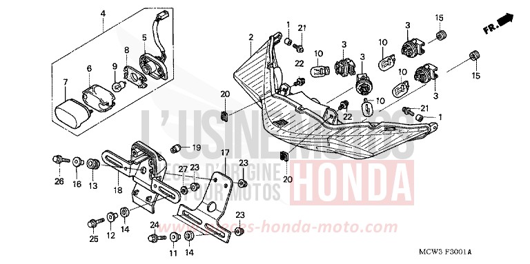 FEUX COMBINES ARRIERE (E,ED,EK,F) de VFR800F LAPIS BLUE METALLIIC (PB257) de 2002