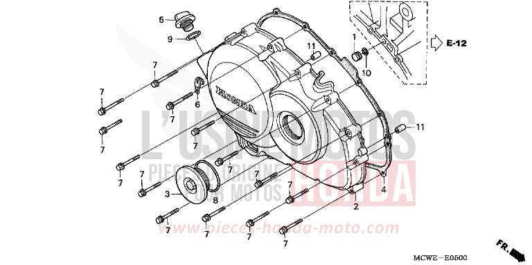 PANNEAU CARTER-MOTEUR D. de VFR800F CANDY GLORY RED-U (R101) 2008
