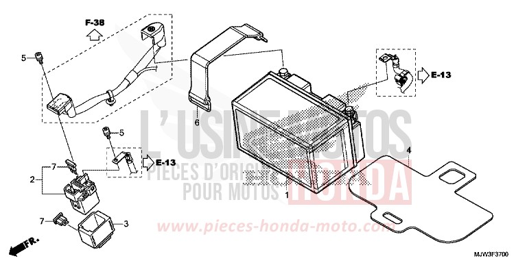 BATTERIE de CB500X MILLENNIUM RED (R263) 2016