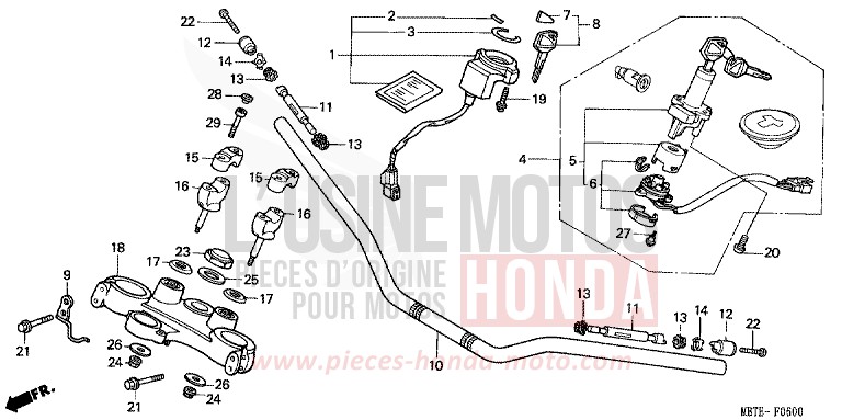 TUYAU DE GUIDON/PONT SUPERIEUR de Varadero CANDY GLORY RED-U (R101) de 2001