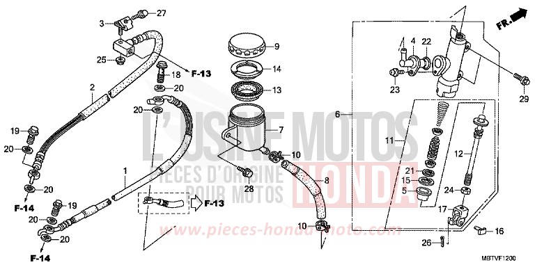 REAR BRAKE MASTER CYLINDER (XL1000V) de Varadero SHASTA WHITE (NH138) 2011