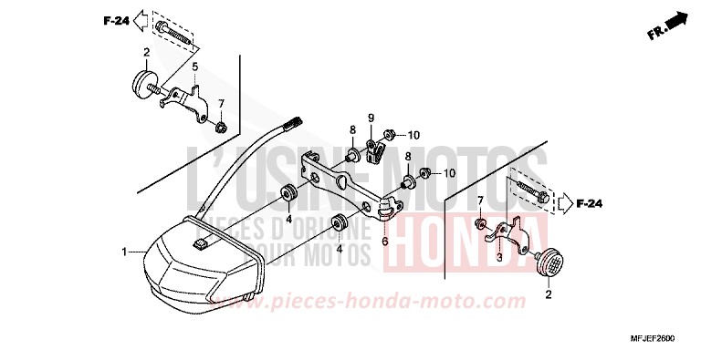FEU ARRIERE de CBR600RR GRAPHITE BLACK (NHB01) 2012