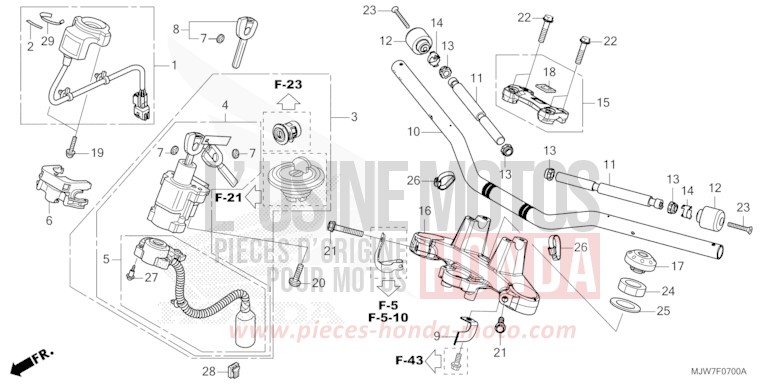 TUYAU DE GUIDON/PONT SUPERIEUR de CB500F LEMON ICE YELLOW (Y196) de 2016