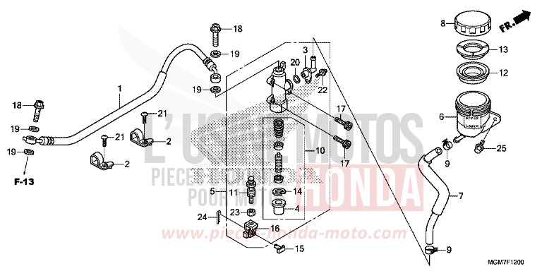 REAR BRAKE MASTER CYLINDER (CB600F) de Hornet MAT PEARL COOL WHITE (NHB44) 2013