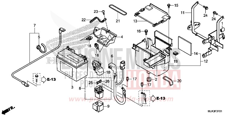 BATTERIE (VT750C2S/CS) de Shadow INDY GRAY METALLIC (NH431) 2013