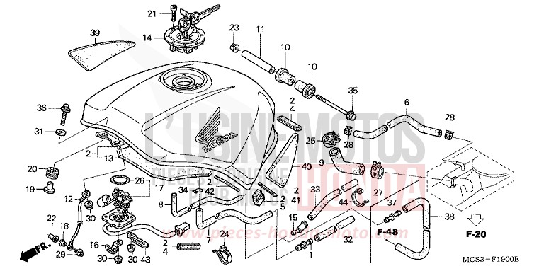 RESERVOIR A CARBURANT de ST1300 AMAZONA GREEN METALLIC (BG125) 2002
