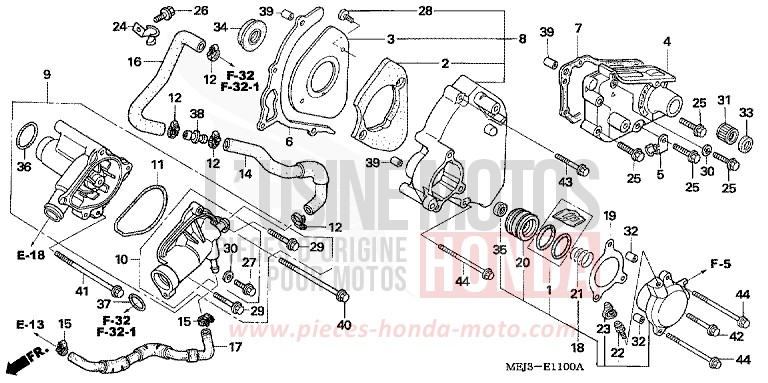 PANNEAU ARRIERE GAUCHE/POMPE A EAU de CB1300S PEARL FADELESS WHITE (NH341K) de 2005