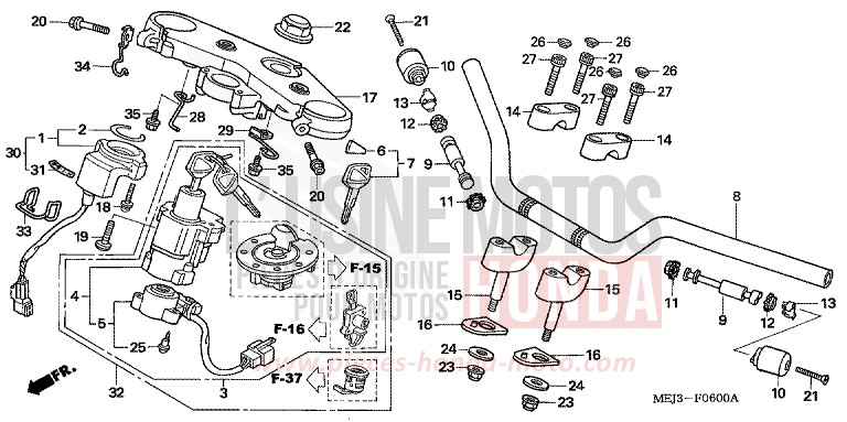 TUYAU DE GUIDON/PONT SUPERIEUR de CB1300S PEARL FADELESS WHITE (NH341K) de 2005