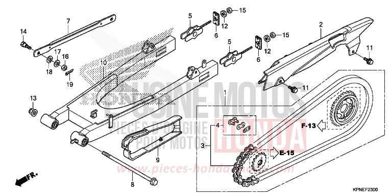 BRAS OSCILLANT/CARTER DE CHAINE de CBF125 PEARL SUNBEAM WHITE (NHA66) de 2015
