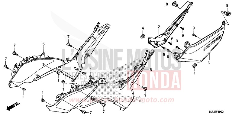 COUVERCLE LATERAL de NC750SA SEAL SILVER METALLIC (NHA14) 2014