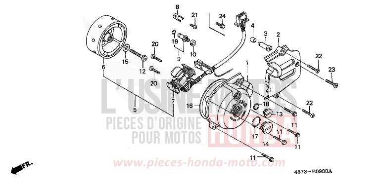 PANNEAU CARTER-MOTEUR G./ GENERATRICE de XL125S FLASH RED (R119) 1987