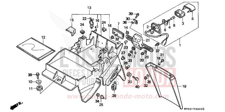 GARDE-BOUE ARRIERE de CBR600F ROSS WHITE (NH196K) 1996
