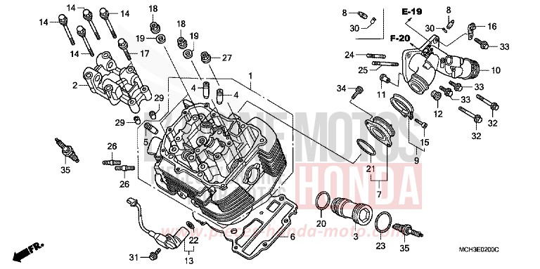 CULASSE DE CYLINDRE AVANT de VTX1800C BLOODSTONE RED METALLIC (R287) 2004