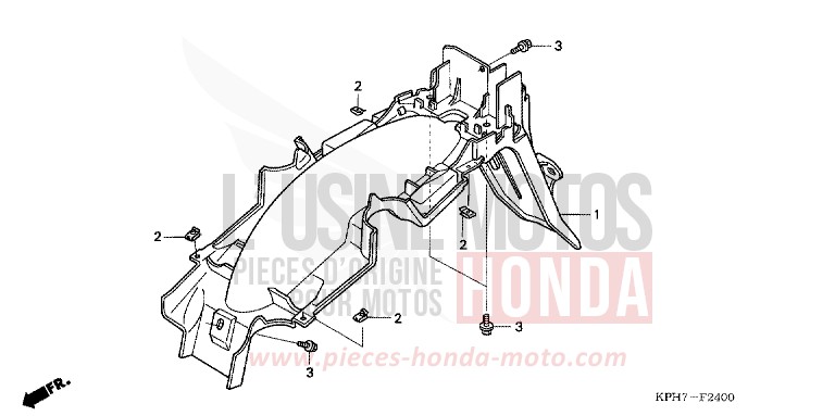 GARDE-BOUE ARRIERE (1) de Innova CANDY LIGHTNING BLUE (PB325) de 2005