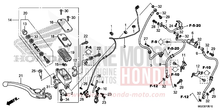 MAITRE-CYLINDRE FREIN AV. (CB1100A/SA/SAD) de CB1100 CANDY ALIZARIN RED (R345) de 2014