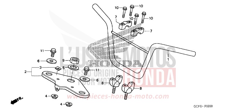 TUYAU DE GUIDON/PONT SUPERIEUR de CRF70F EXTREME RED (R292) de 2004