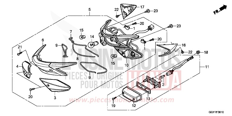 FEUX COMBINES ARRIERE (NSC50/MPD/WH) de NSC50MPD BOSS GRAY METALLIC (NHA21) 2012