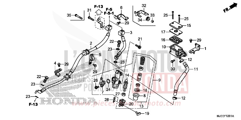 REAR BRAKE MASTER CYLINDER (CB650FA) de CB650F MAT GUNPOWDER BLACK METALLIC (NH436K) de 2016