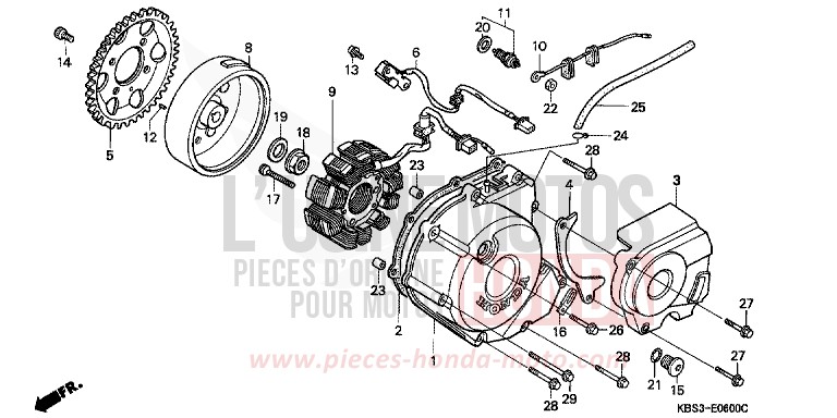 PANNEAU CARTER-MOTEUR G./ GENERATRICE de NSR125R SPARKLING RED (R127) 1998