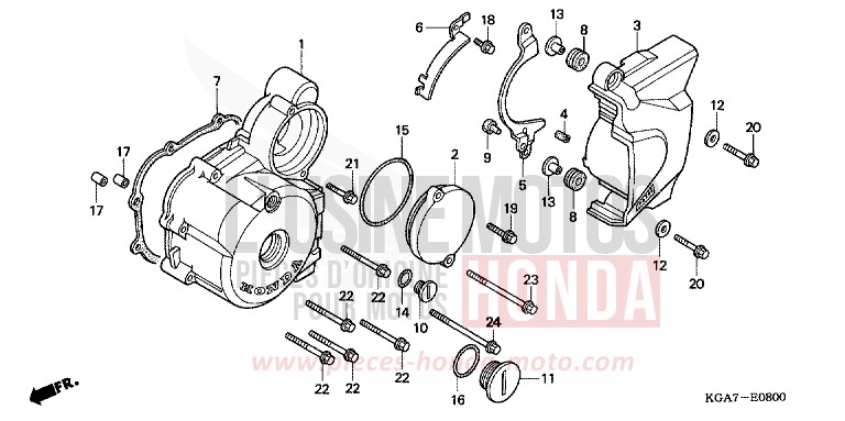 PANNEAU CARTER-MOTEUR G. de CG125 FORCE SILVER METALLIC (NH411) 2004