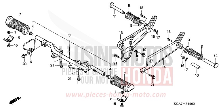 MARCHE de CG125 FORCE SILVER METALLIC (NH411) de 2004