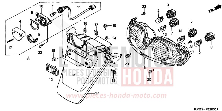 FEU ARRIERE/GARDE-BOUE ARRIERE de JAZZ LAPIS BLUE METALLIIC (PB257) de 2001