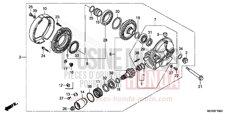 ENGRENAGE MENE DE SORTIE de Deauville SPANGLE SILVER METALLIC (NHA49) de 2011