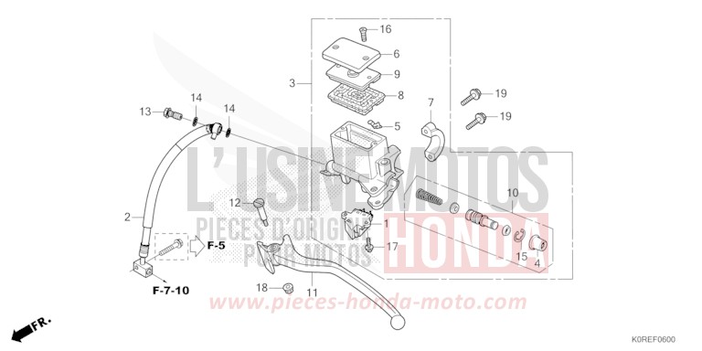 REAR BRAKE MASTER CYLINDER de SH125 MAT LUCENT SILVER METALLIC (NHC09) 2026