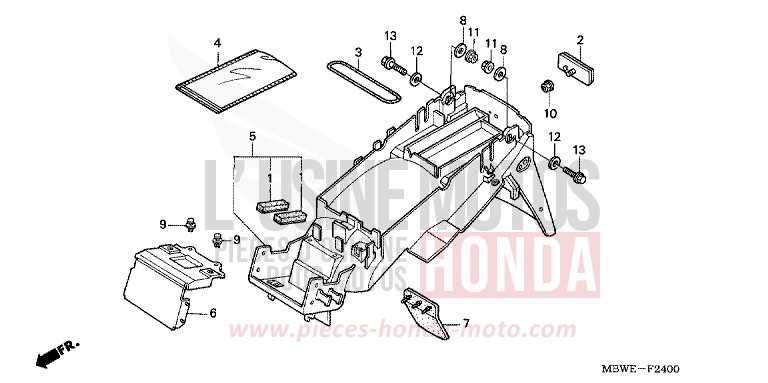 GARDE-BOUE ARRIERE (CBR600F/F44) de CBR600F ITALIAN RED (R157) de 2004