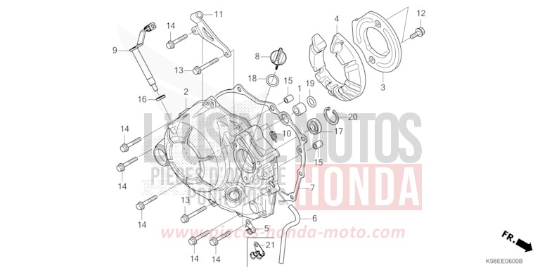 PANNEAU CARTER-MOTEUR D. de CB125R MAT LUCENT SILVER METALLIC (NHC09) 2026