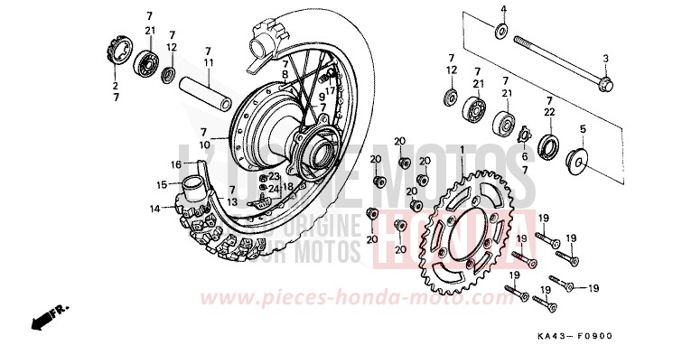 ROUE ARRIERE (1) de CR250R FLASH RED (R119) 1984