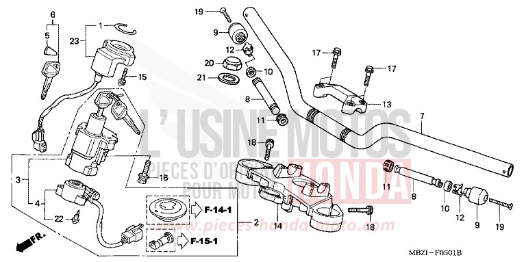TUYAU DE GUIDON/PONT SUPERIEUR (CB600F3/4/5/6) de Hornet PEARL COOL WHITE (NHA16) de 2003