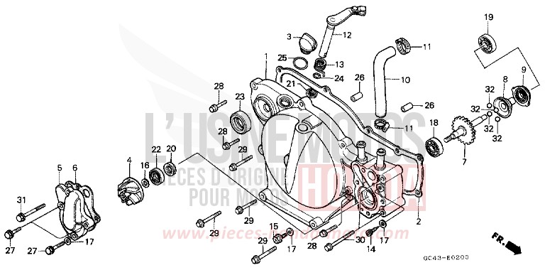 PANNEAU CARTER-MOTEUR D. de CR80R FIGHTING RED (R134) 1989